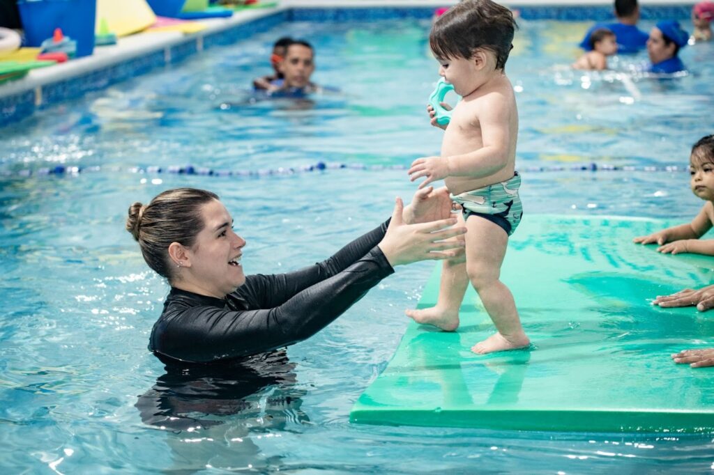 natación para bebés en Aquatics Panamá.