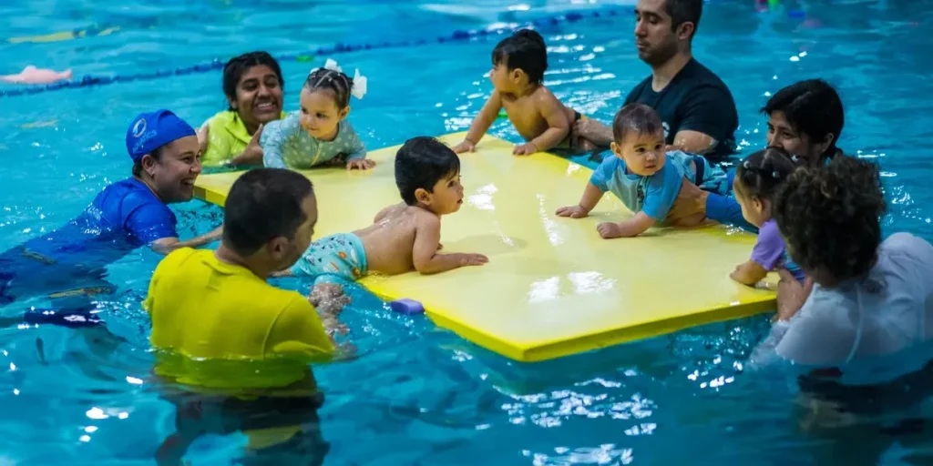 ¿Cómo elegir una escuela de natación para un niño con necesidades especiales en Panamá?